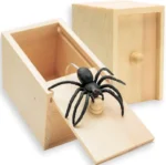 Spider Scare Prank Box Pop Out Rubber Spider Handmade Wooden Scare Box Fun Surprise Joke Prank Trick Toy for Kids Halloween Gift 1